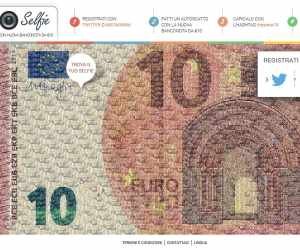 Selfie con nuova banconota da €10
