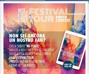 SELFIE ALYSSA ASHLEY FESTIVAL TOUR